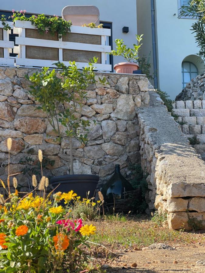 Villa Nika & Eva Cres Dış mekan fotoğraf